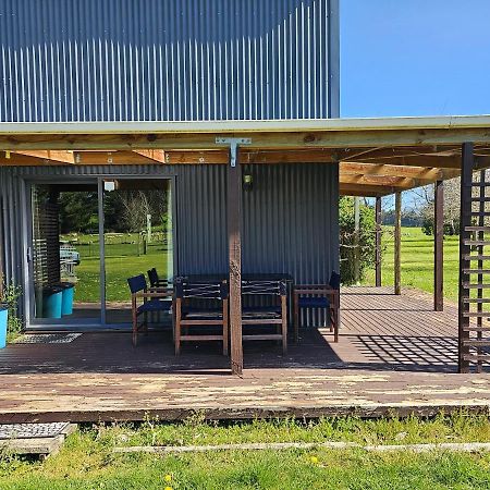 Te Anau Farm Cottage Exterior photo